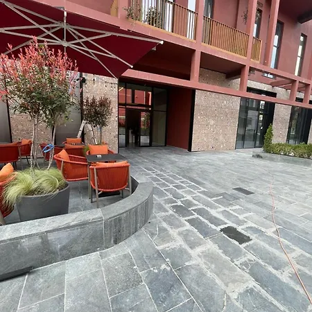 Garden Building Luxury Tirana