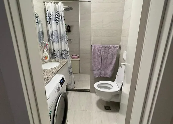 Garden Building Luxury 公寓 *