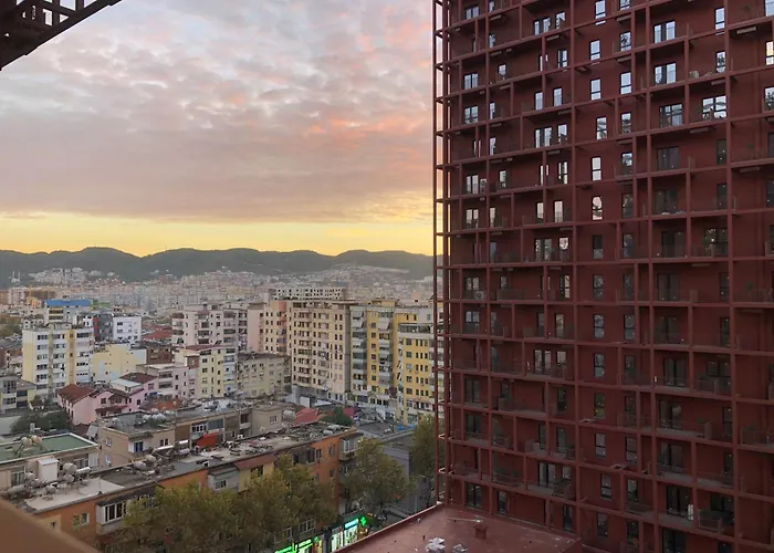 Garden Building Luxury 公寓 *